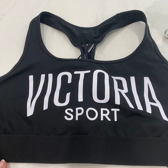 Victoria's Secret Sport Black Sports Bra Size Medium - Picture 2 of 4